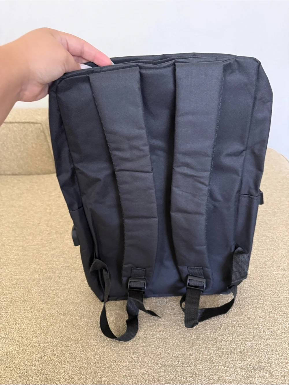 Skyworth Black Men's Backpack - Sleek Travel & Laptop Pack